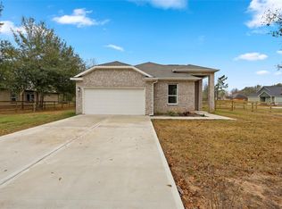 702 Azalea St, Prairie View, TX 77484
