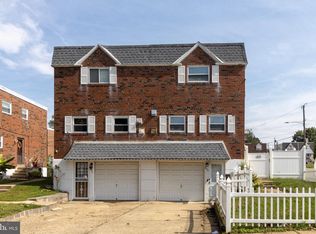 2653 Maxwell St, Philadelphia, PA 19152