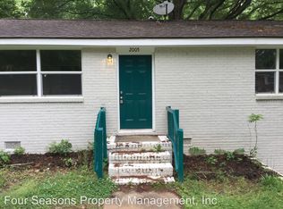 2005 Finchley Dr, Charlotte, NC 28215