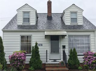 6107 Pelham Dr, Parma, OH 44129