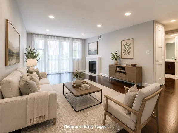 14412 Killion St Unit 310, Van Nuys, CA 91401
