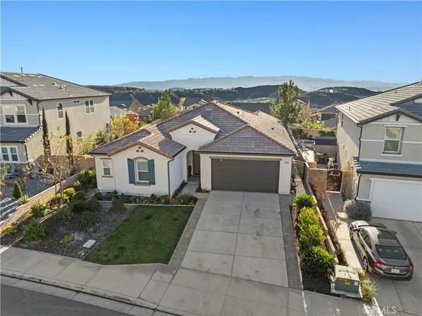 19658 Martellus Dr, Santa Clarita, CA 91350