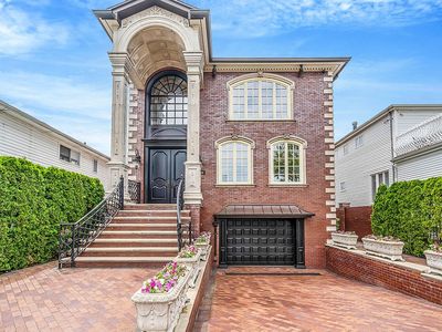 16136 90th St, Howard Beach, NY, 11414
