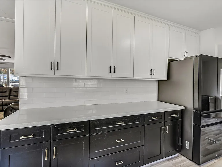21507 Juliann Alyes — Photo 18