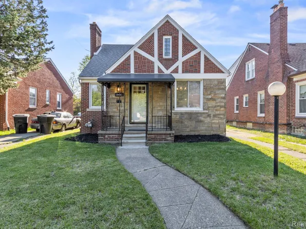 19465 Tracey St, Detroit, MI 48235
