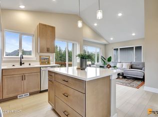 5951 Takotna Loop, Anchorage, AK 99504