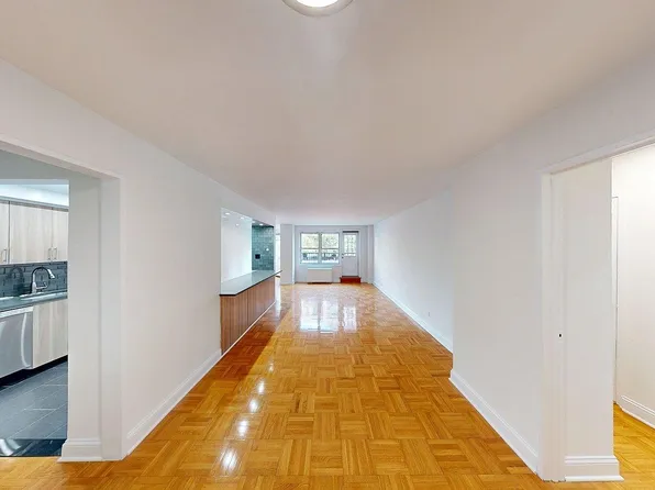 250 E 73rd St APT 2D, New York, NY 10021
