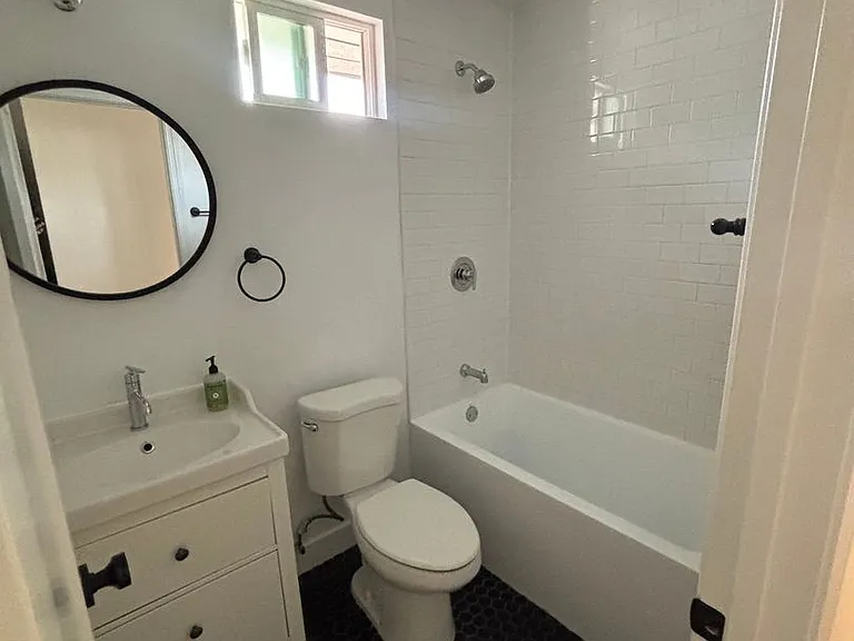 3232 Verdugo Rd — Photo 9