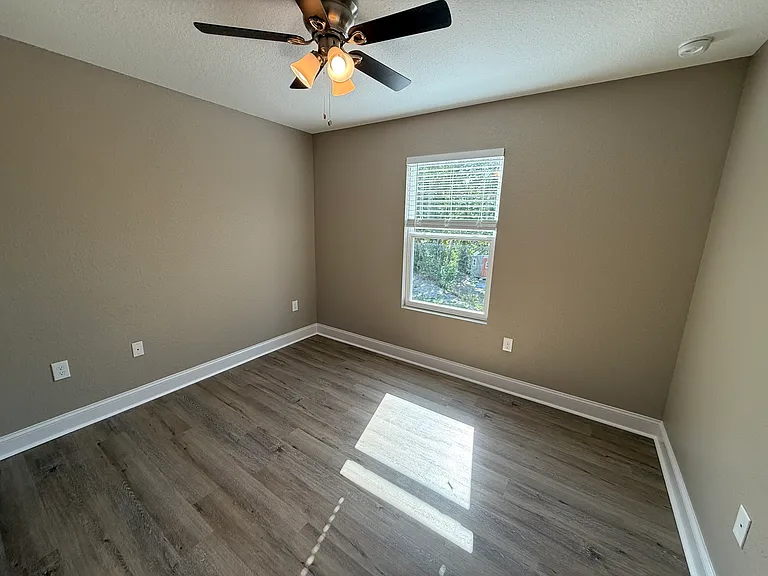 4189 Radford Rd — Photo 11