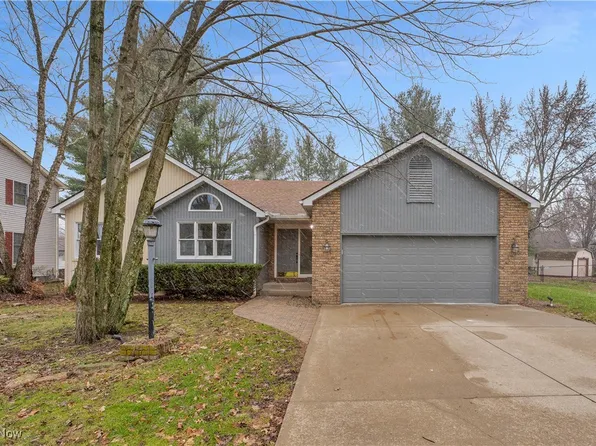 297 Maple Ave, Cortland, OH 44410