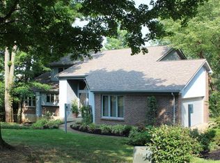 878 Squire Oaks Dr, Villa Hills, KY