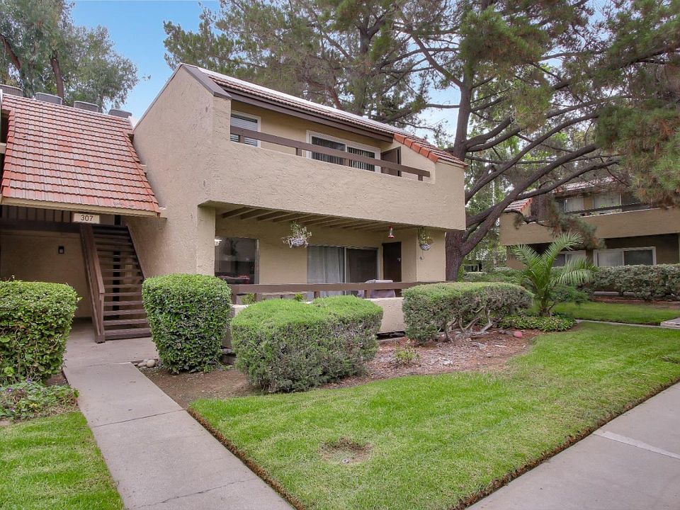 1st image of 307 Tradewinds Dr