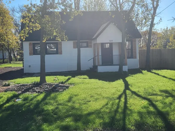 109 E Bailey St, Ponder, TX 76259