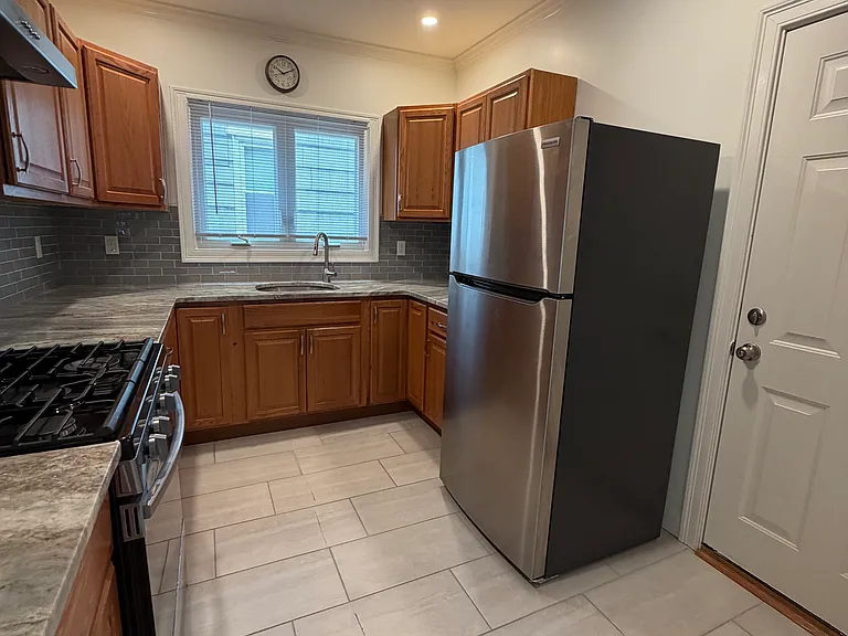 385 Cumberland Hill Rd #1F — Photo 5