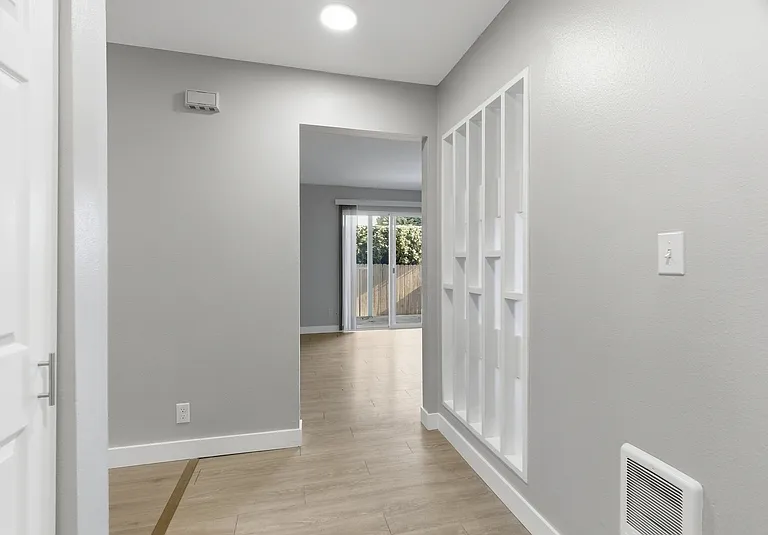 6625 N Standard St — Photo 18
