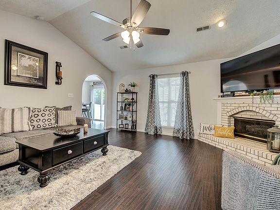 4th image of 5032 Alpha Terrace Ln