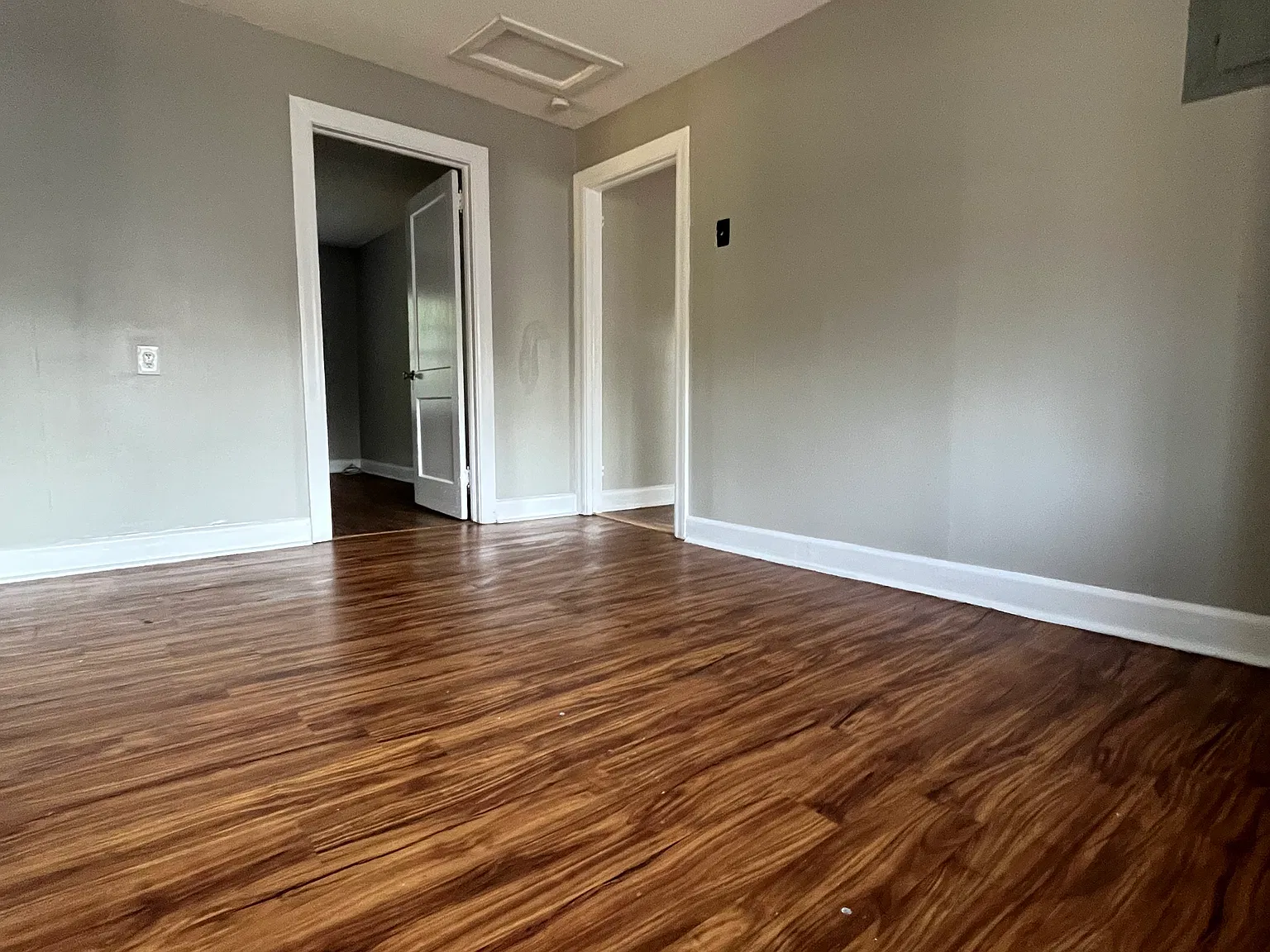 2 bed, 1288 sqft, $1,350 — Photo 2
