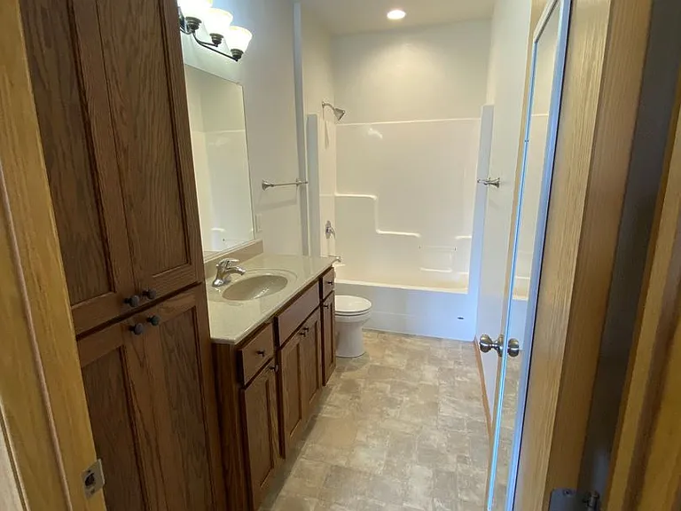 1112-1178 Scout Dr — Photo 36