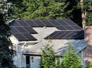 320 Dover Rd, Westwood, MA 02090