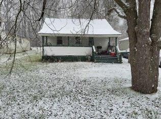 6239 Spring St, Ravenna, OH 44266