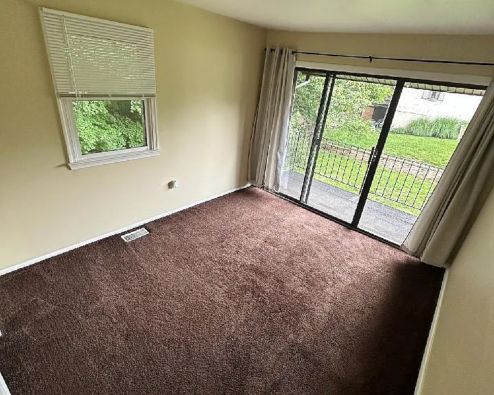 162 Bishops Dr — Photo 15