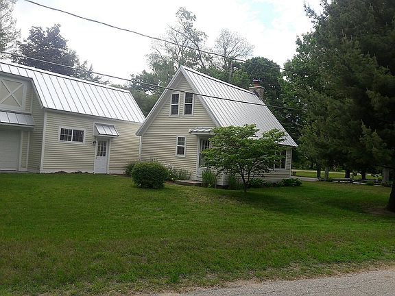 2nd image of 161 North St