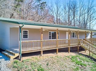 3179 Us Route 60, Hurricane, WV 25526