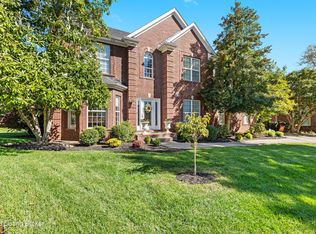 13809 High Trail Ct, Louisville, KY 40299