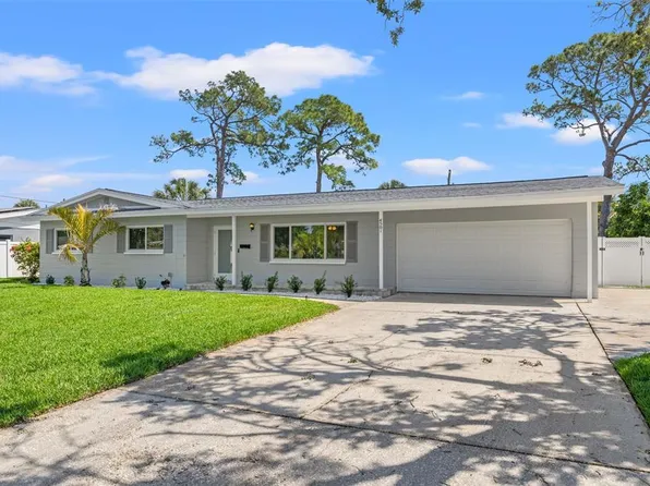 4501 Huntington St NE, Saint Petersburg, FL 33703