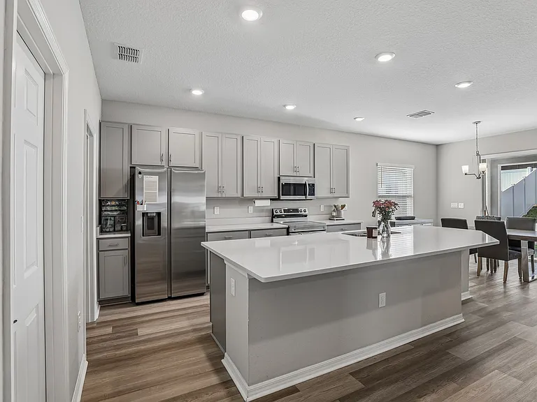 2167 Desert Rose Dr — Photo 7