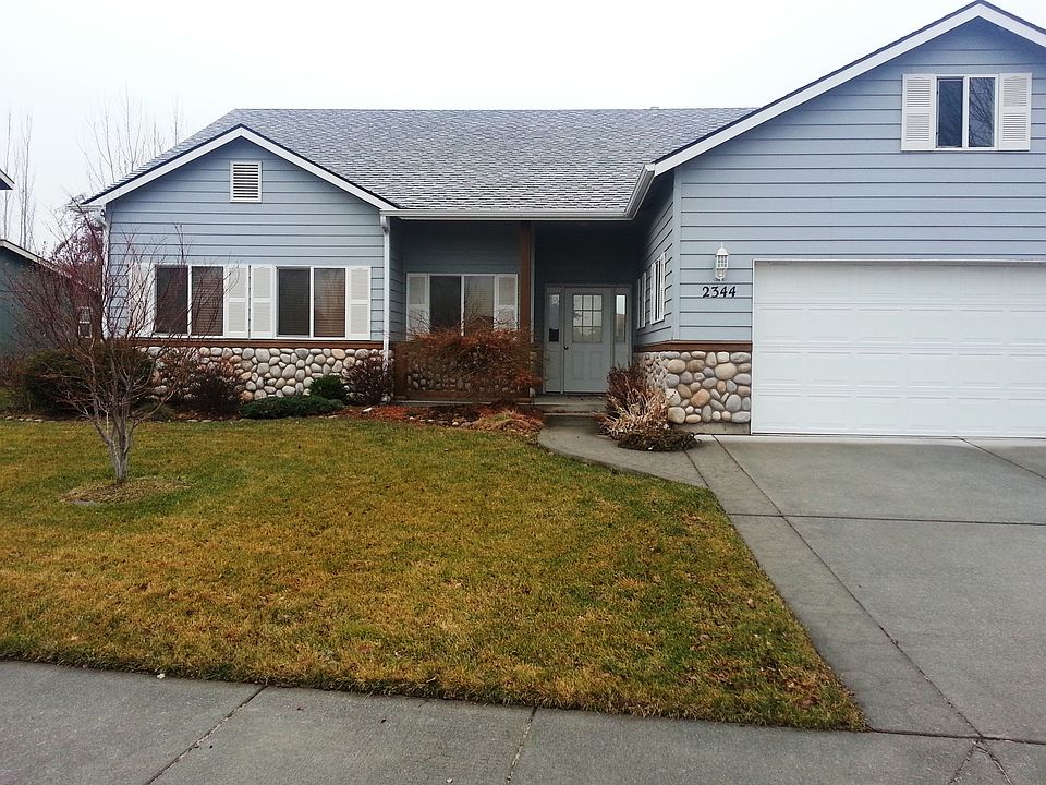 1st image of 2344 Hawk Dr