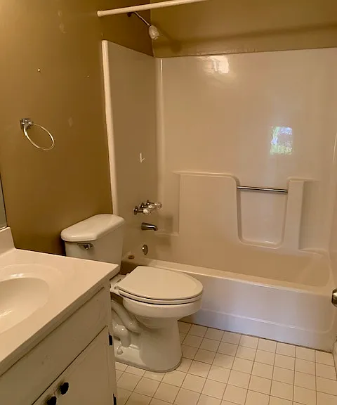 700 Hunters Creek Ln — Photo 12