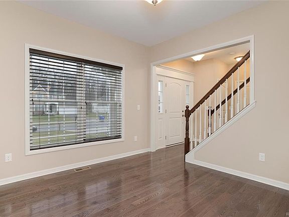 3rd image of 4790 Mosey Ln