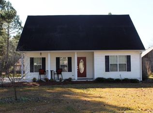 197 Ricardo St, Baxley, GA 31513