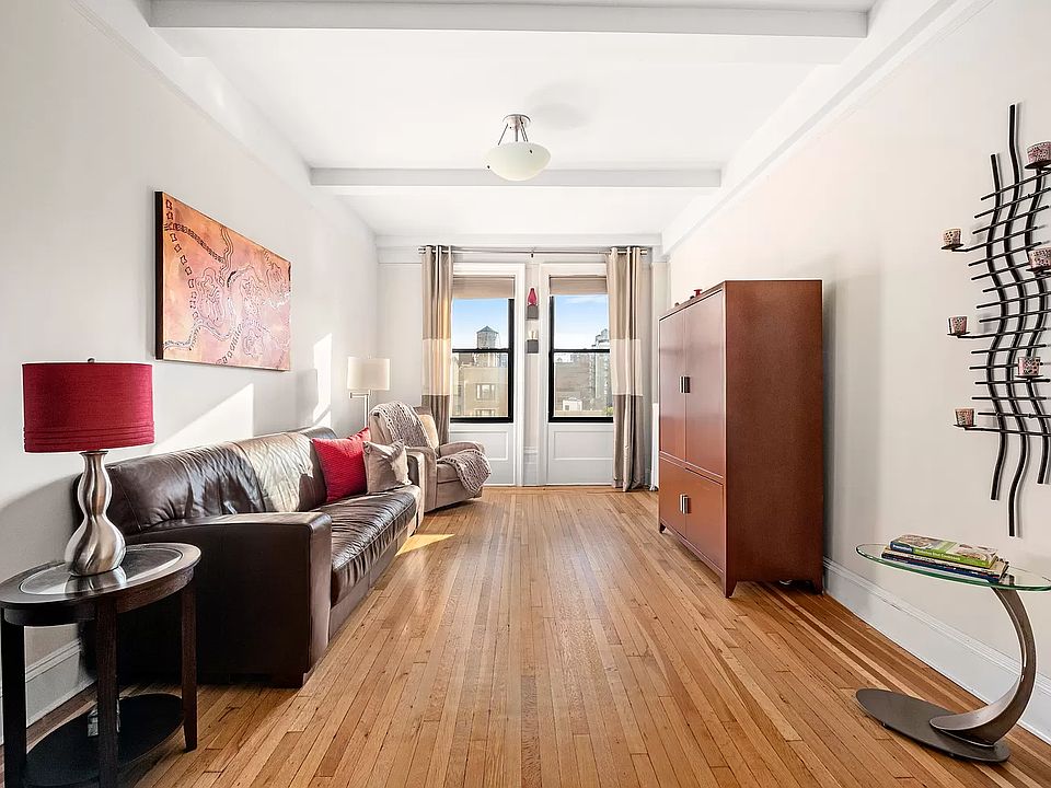 1st image of 609 W 114th St APT 92