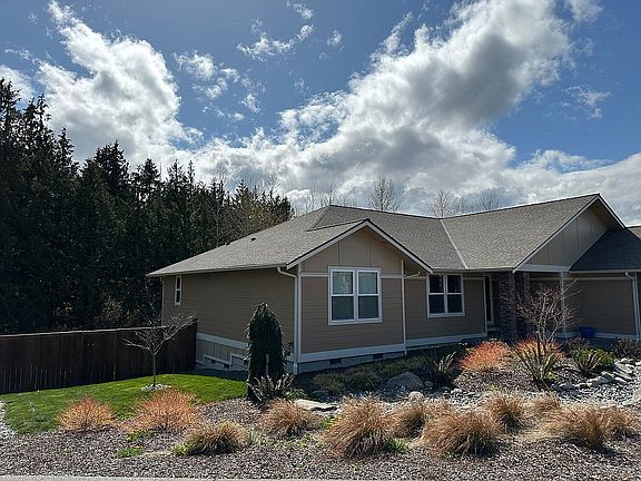 2nd image of 311 Morgison Loop