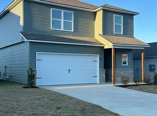 184 Dogwood St, Childersburg, AL 35044