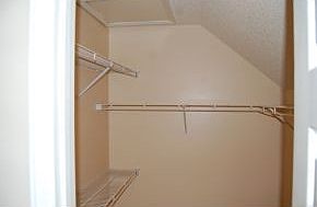 4th image of 101 Hallbrook Dr #101