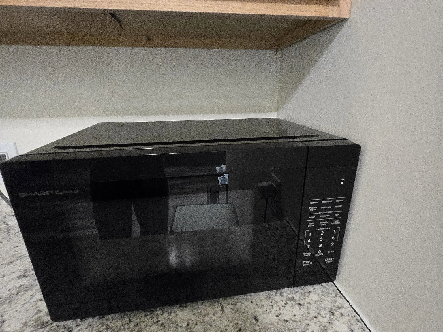 1 bed, $1,400 — Photo 3