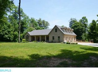 3838 Hankinson Rd, Granville, OH 43023