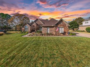 2335 Charlie Dayer Dr, Conway, AR 72034