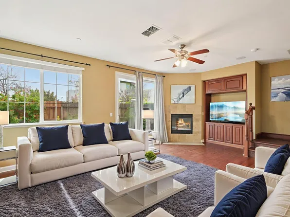 3302 Ferry Cir, Folsom, CA 95630