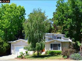 18881 Walnut Rd, Castro Valley, CA 94546