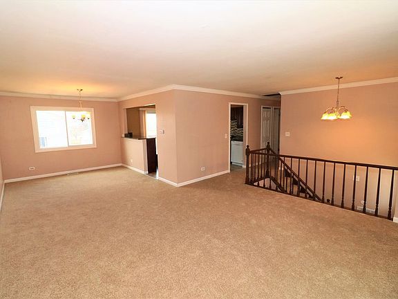 4th image of 1714 Schubert Ct