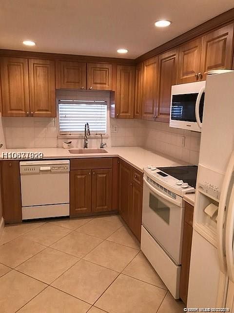 1st image of 681 S Hollybrook Dr APT 109