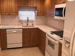 681 S Hollybrook Dr APT 109, Hollywood, FL 33025