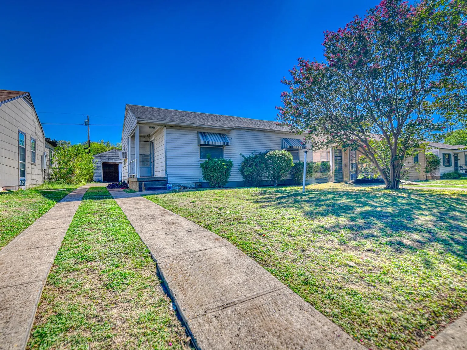 2 bed, 792 sqft, $1,595 — Photo 1