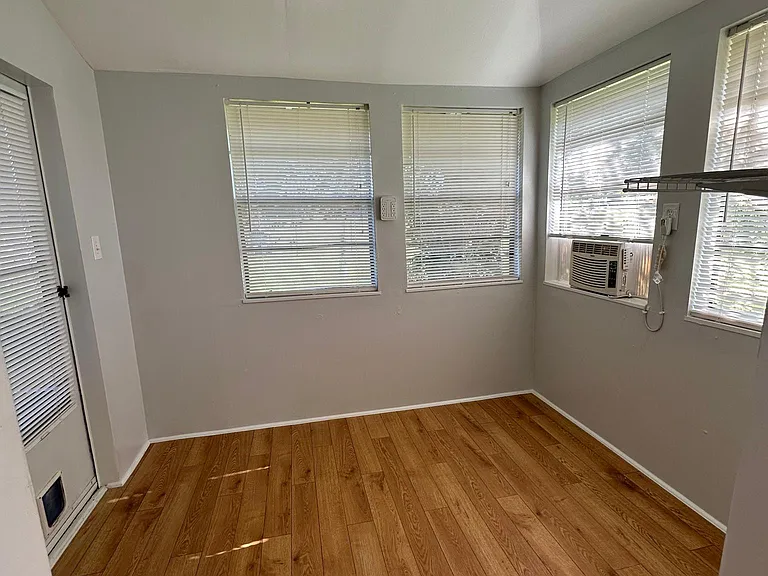 28442 Miller Rd — Photo 18
