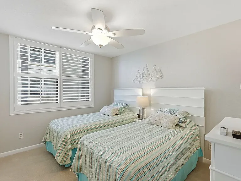 6085 Bahia Del Mar Cir #272 — Photo 8