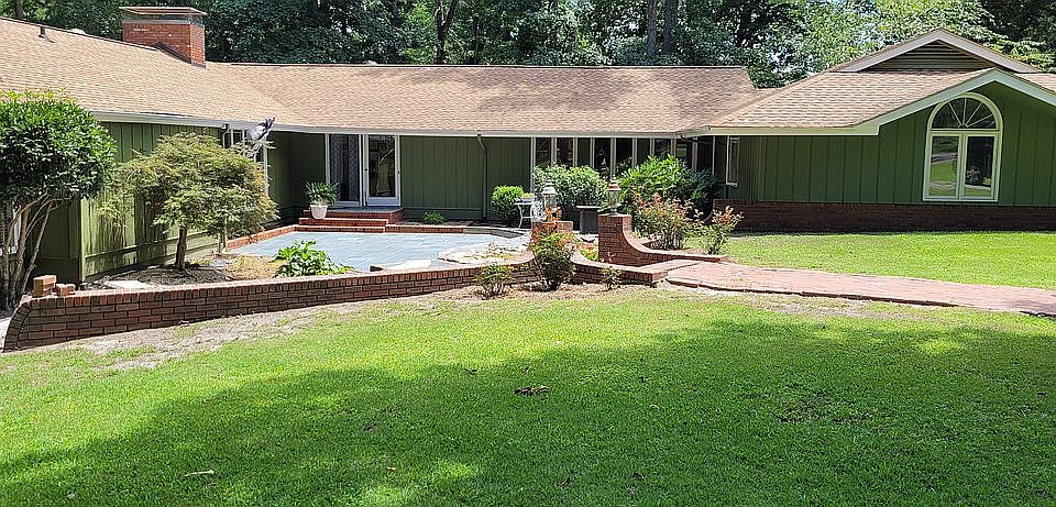 1st image of 11561 Fairway Dr